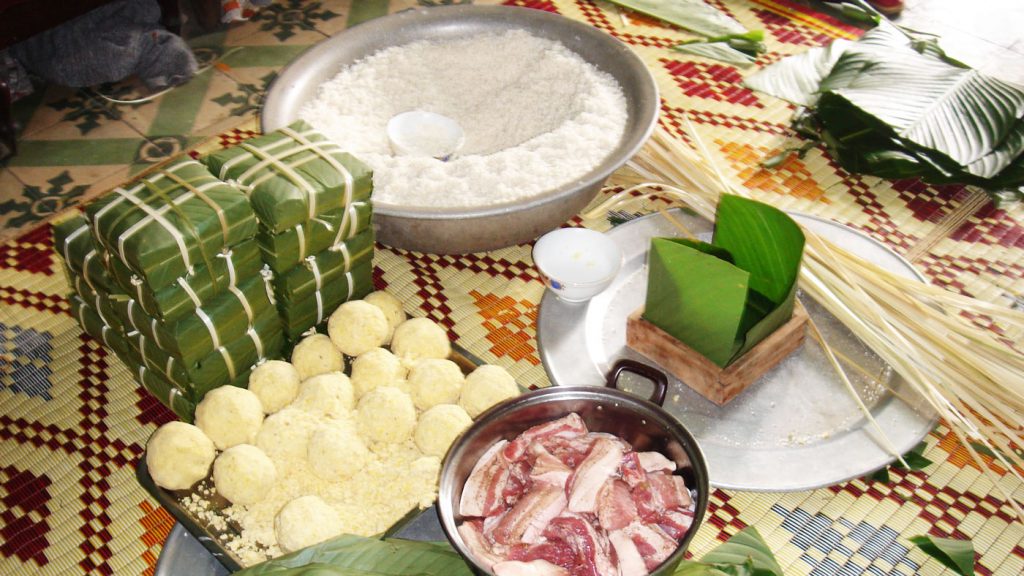 ingredients-for-banh-chung-story-of-the-cakes-made-for-tet-holiday